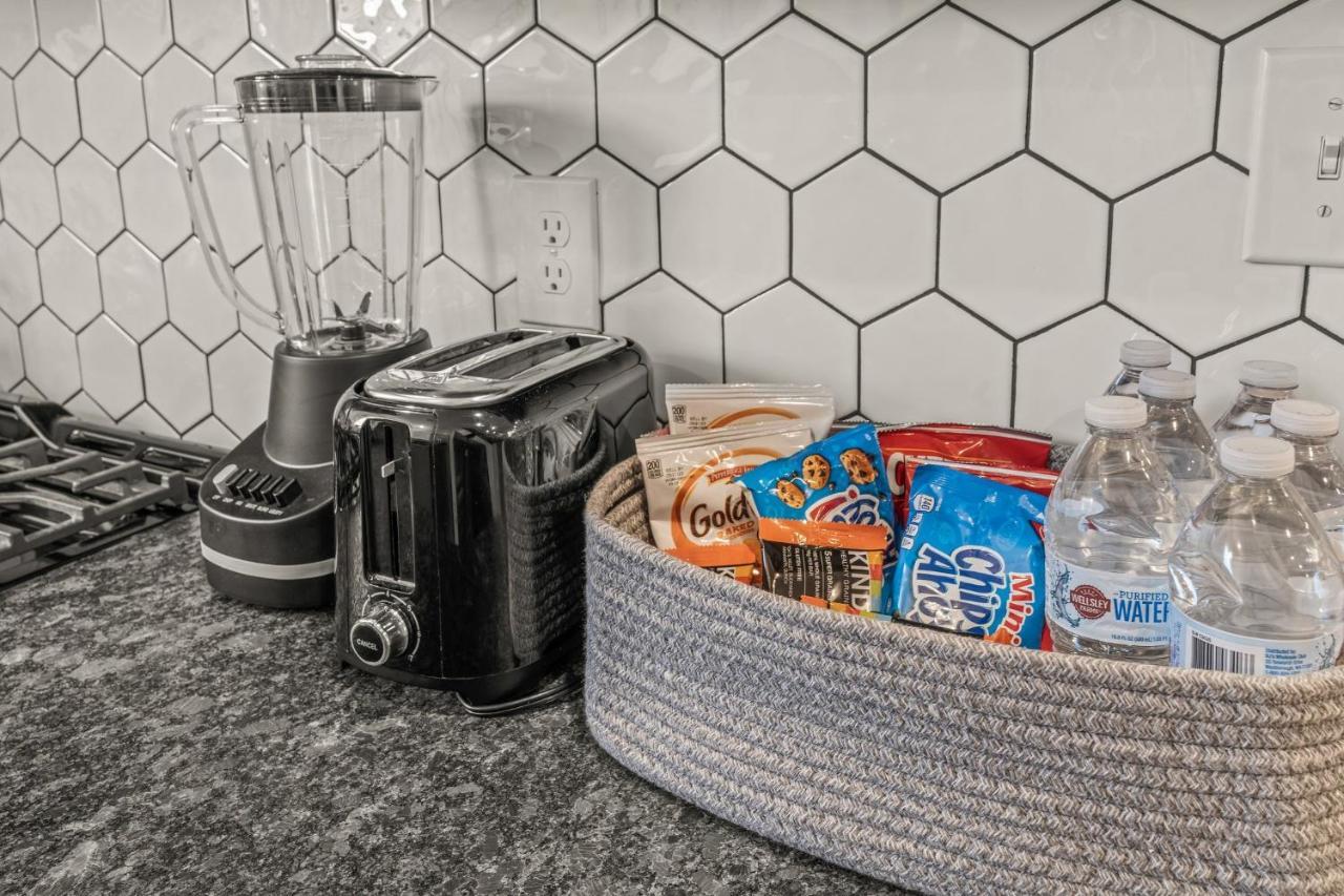 Kid-Friendly Fishtown Family Retreat With Game Room Philadelphia Bagian luar foto